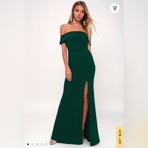 Lulu’s Aveline Forest Green Off-the-Shoulder Maxi Dress NWT L